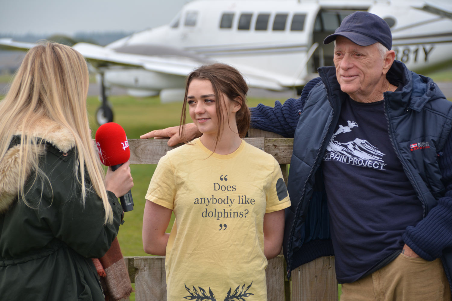 Maisie Williams Skydive